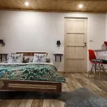 Goralska Z Jacuzzi & & Zakopane Homestay szállás *